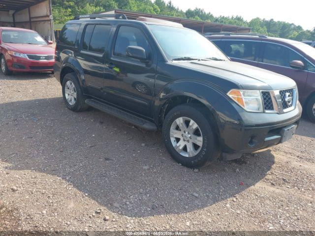  Salvage Nissan Pathfinder