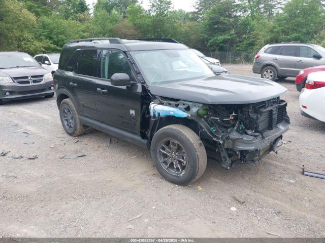  Salvage Ford Bronco