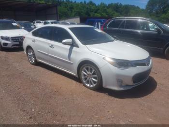  Salvage Toyota Avalon