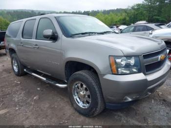  Salvage Chevrolet Suburban 1500