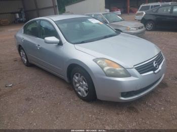  Salvage Nissan Altima