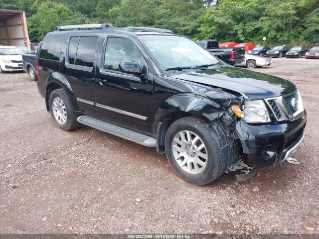  Salvage Nissan Pathfinder