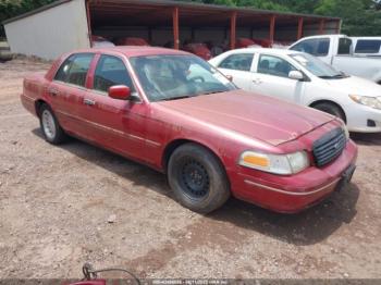  Salvage Ford Crown Victoria