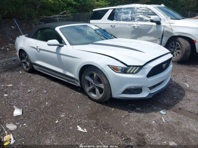  Salvage Ford Mustang