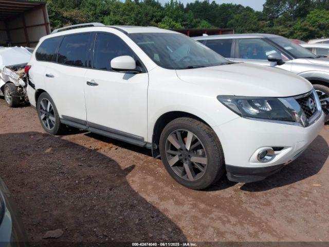  Salvage Nissan Pathfinder