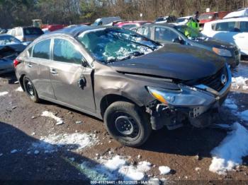  Salvage Nissan Altima