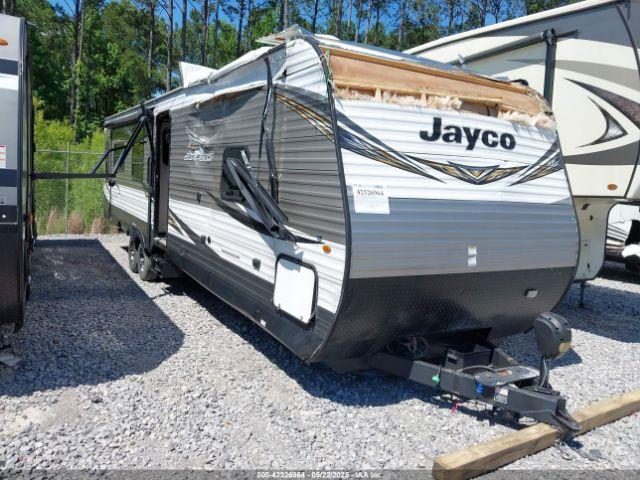  Salvage Jayco Jayflight