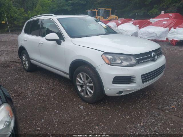  Salvage Volkswagen Touareg