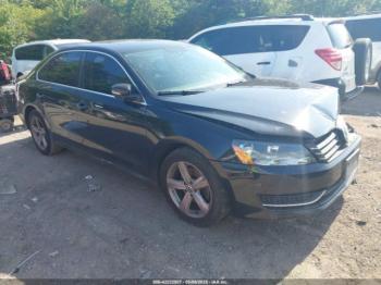  Salvage Volkswagen Passat