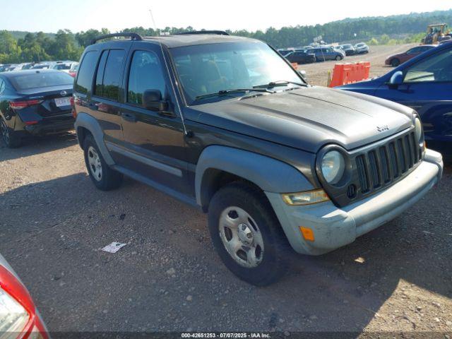  Salvage Jeep Liberty