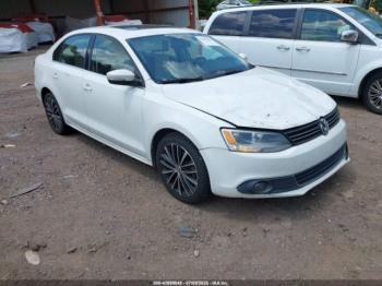  Salvage Volkswagen Jetta