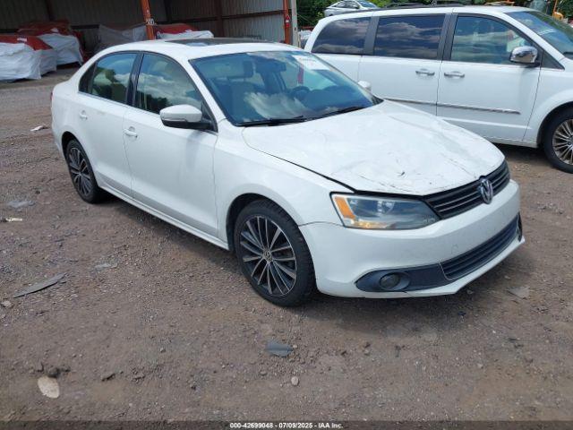  Salvage Volkswagen Jetta