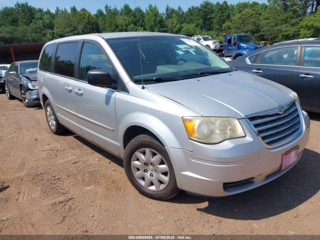  Salvage Chrysler Town & Country