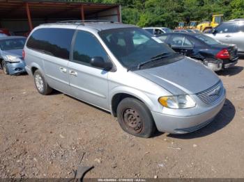  Salvage Chrysler Town & Country