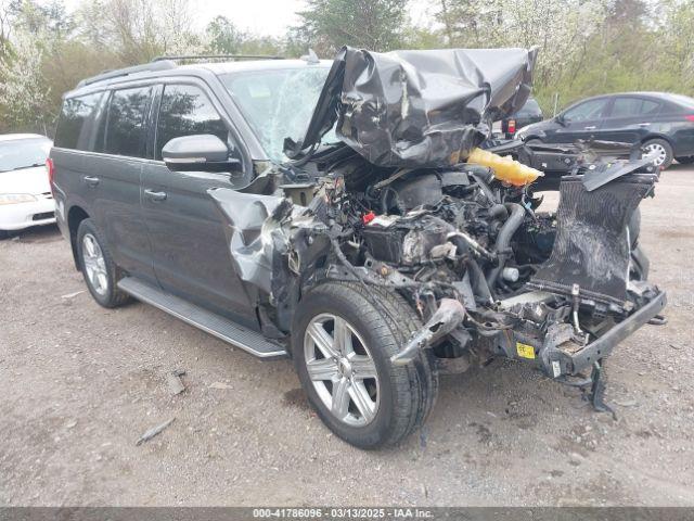  Salvage Ford Expedition