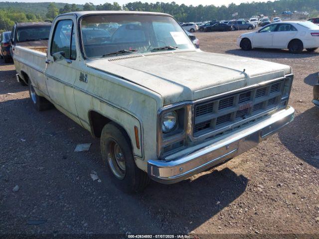  Salvage GMC Pickup