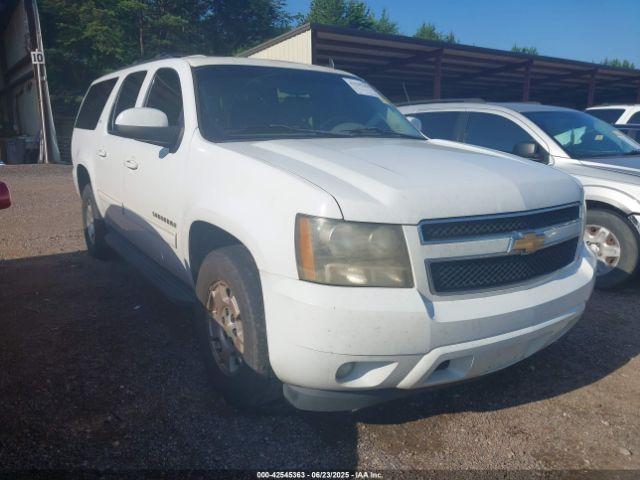  Salvage Chevrolet Suburban 1500