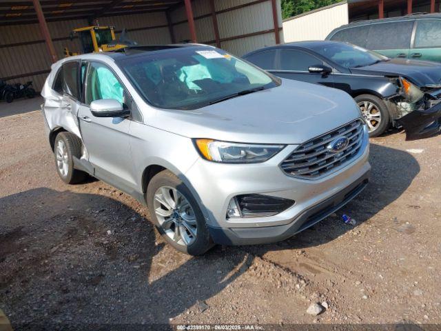  Salvage Ford Edge