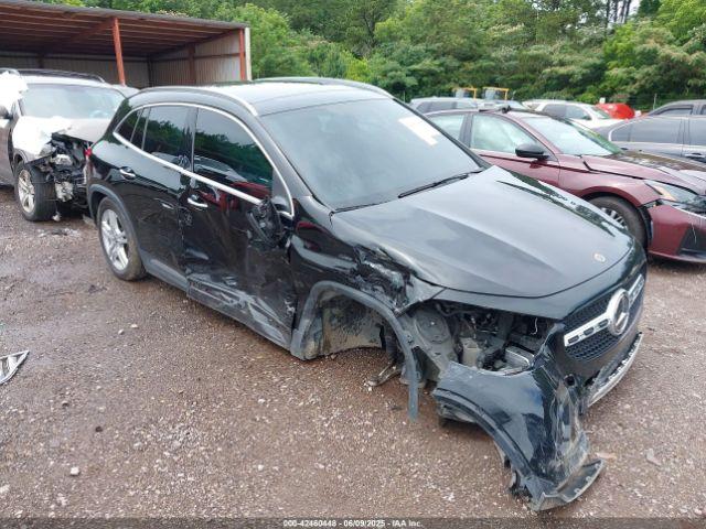  Salvage Mercedes-Benz GLA