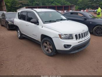  Salvage Jeep Compass