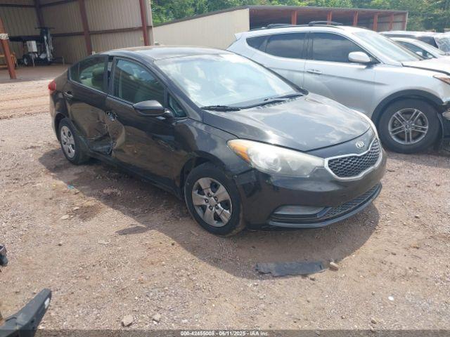  Salvage Kia Forte