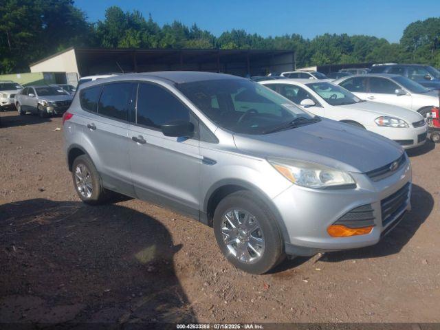  Salvage Ford Escape