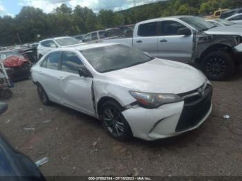  Salvage Toyota Camry