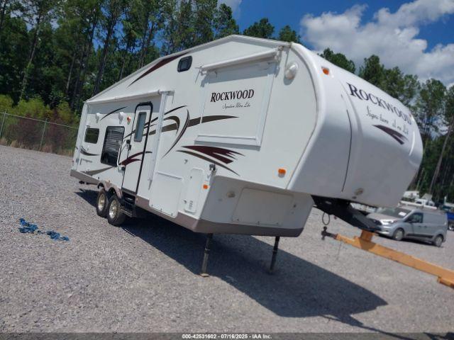  Salvage Forest River Rockwood Travel Trailer