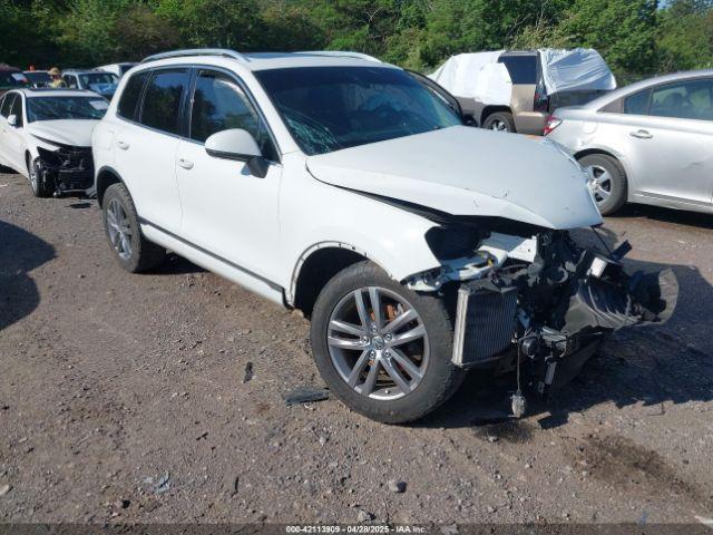  Salvage Volkswagen Touareg