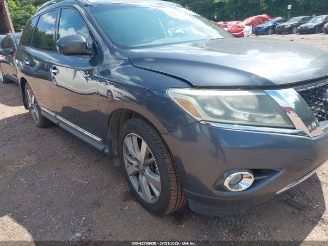  Salvage Nissan Pathfinder