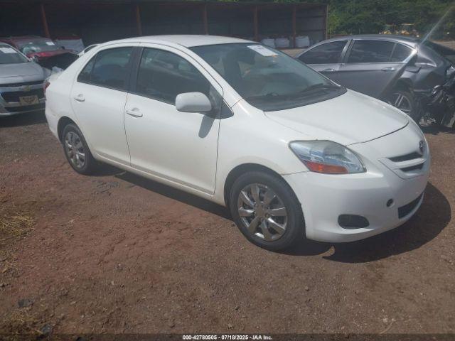  Salvage Toyota Yaris
