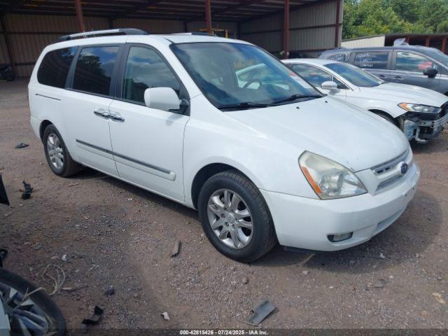  Salvage Kia Sedona