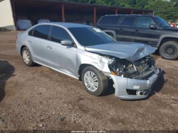 Salvage Volkswagen Passat