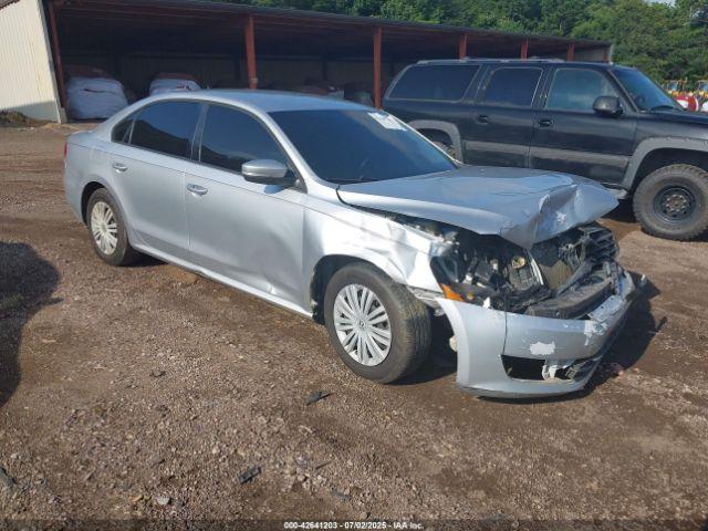  Salvage Volkswagen Passat