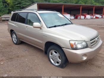  Salvage Toyota Highlander