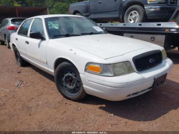  Salvage Ford Crown Victoria