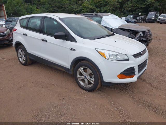  Salvage Ford Escape