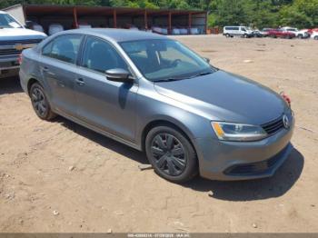  Salvage Volkswagen Jetta
