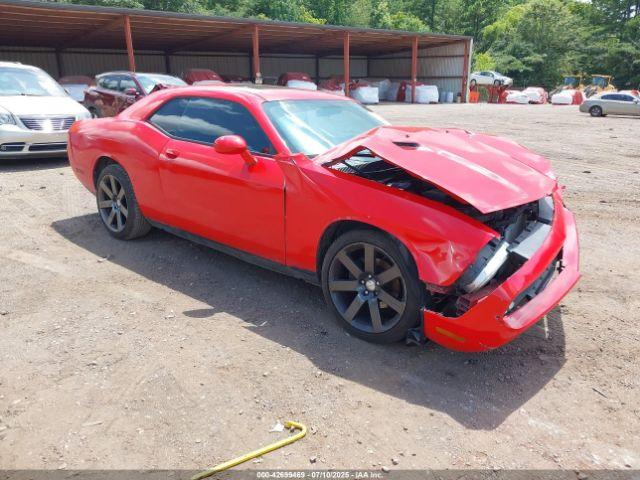  Salvage Dodge Challenger
