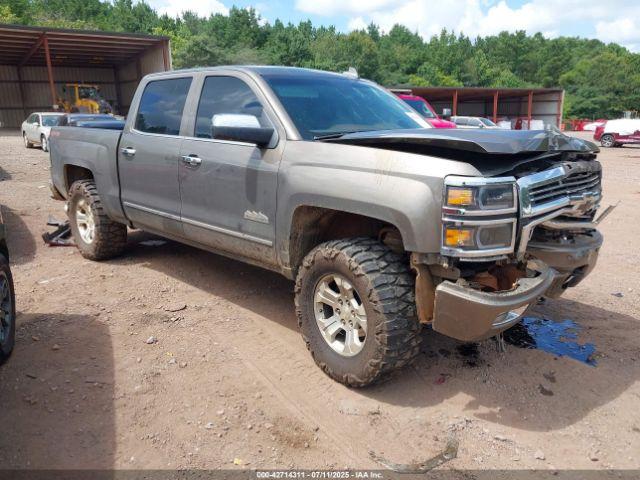  Salvage Chevrolet Silverado 1500