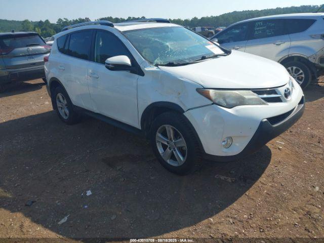  Salvage Toyota RAV4