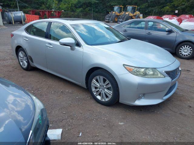  Salvage Lexus Es