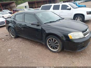  Salvage Dodge Avenger