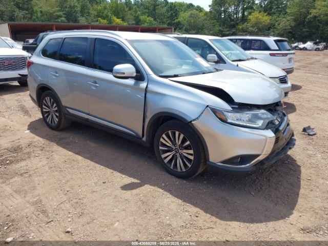  Salvage Mitsubishi Outlander