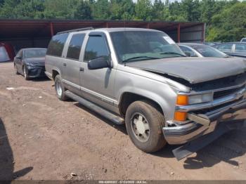  Salvage Chevrolet Suburban 1500