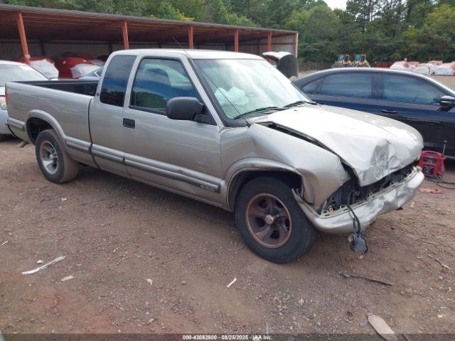  Salvage Chevrolet S-10