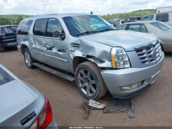  Salvage Cadillac Escalade