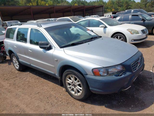  Salvage Volvo XC70