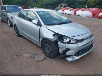 Salvage Kia Rio