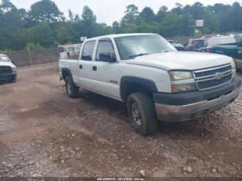  Salvage Chevrolet Silverado 2500